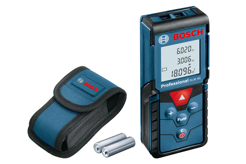 Medidor a laser Bosch Professional GLM 40 com display aceso, saco de proteção e duas pilhas AAA