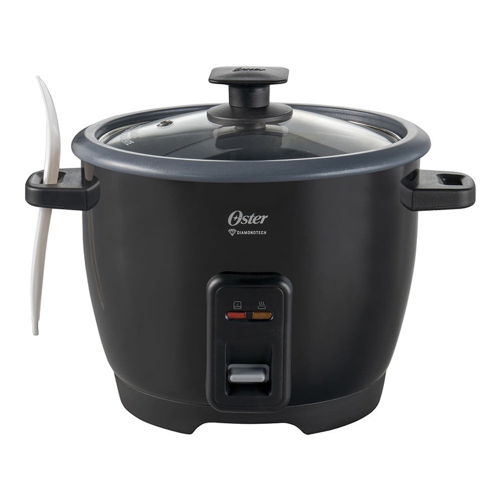 Panela elétrica de arroz Oster DiamondTech preta com tampa de vidro, colher presa na alça e luzes indicadoras