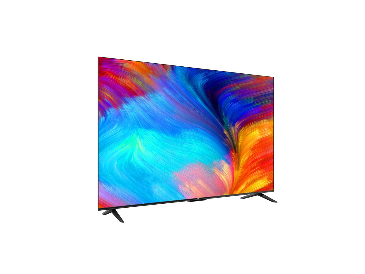 Smart TV TCL P635 4K Google TV vista em perspectiva, com borda fina e pés nas pontas